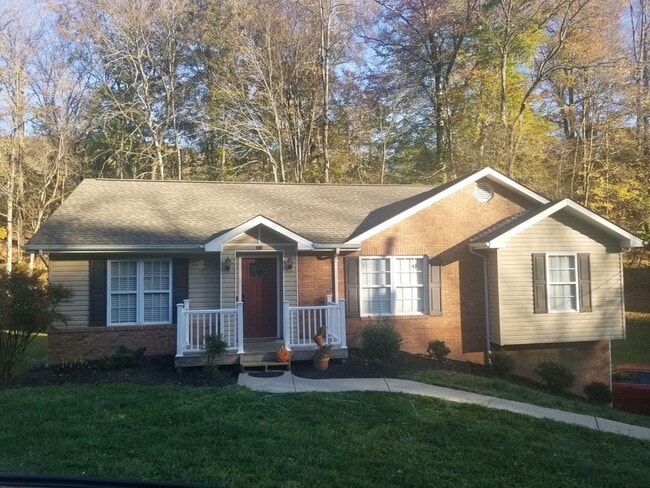 property at 3821 Rockford St