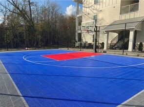 The Reserve at Cool Springs in Elizabethtown, KY - Foto de edificio - Building Photo