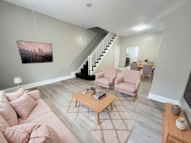 property at 1411 S Etting St