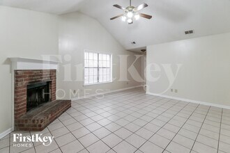 4458 Shadow Creek St in Memphis, TN - Building Photo - Building Photo