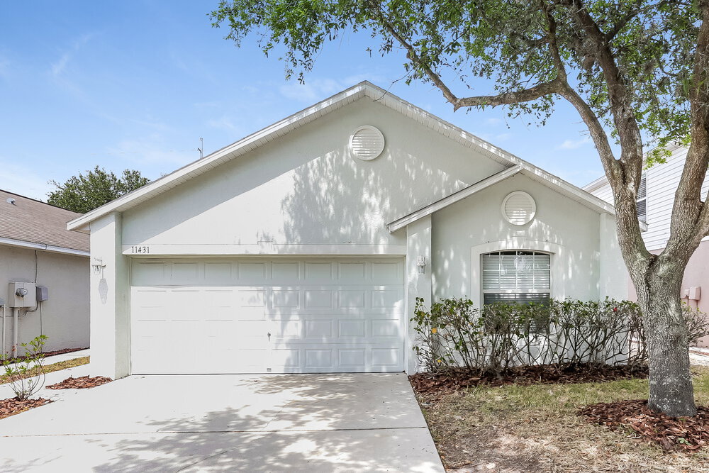 11431 Ivy Flower Loop in Riverview, FL - Building Photo