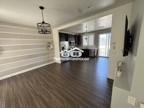 6148 W Lake Ave in South Jordan, UT - Building Photo - Building Photo