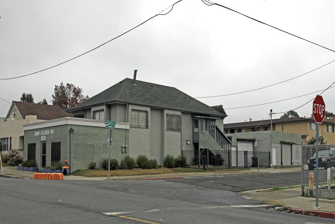 2678 Coolidge Ave in Oakland, CA - Foto de edificio