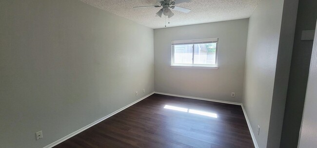 1331 Bayou Dr in San Antonio, TX - Building Photo - Building Photo