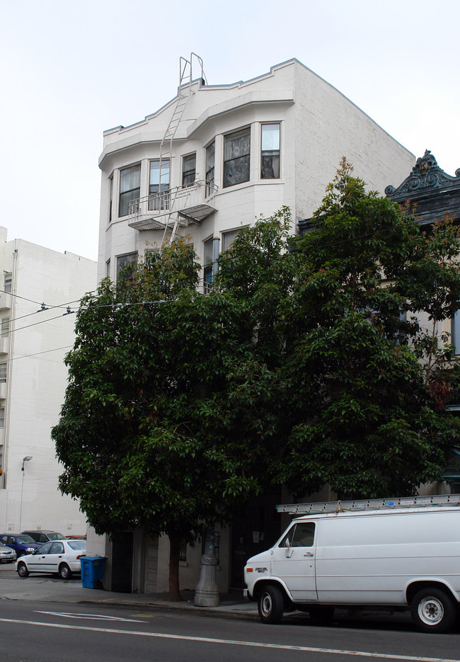 1060-1062 Sutter St in San Francisco, CA - Building Photo - Building Photo