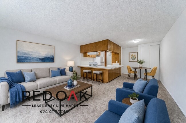 property at 15000 Moorpark St