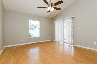 2658 Winchester Cir in Eustis, FL - Building Photo - Building Photo