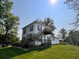 5212 Lincoln Way, Unit 2 in Ames, IA - Building Photo