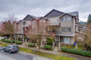 3139 Smith Av in Burnaby, BC - Building Photo