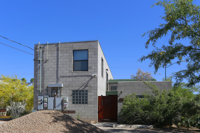 Smart Lofts Mountain and Glenn in Tucson, AZ - Building Photo - Building Photo