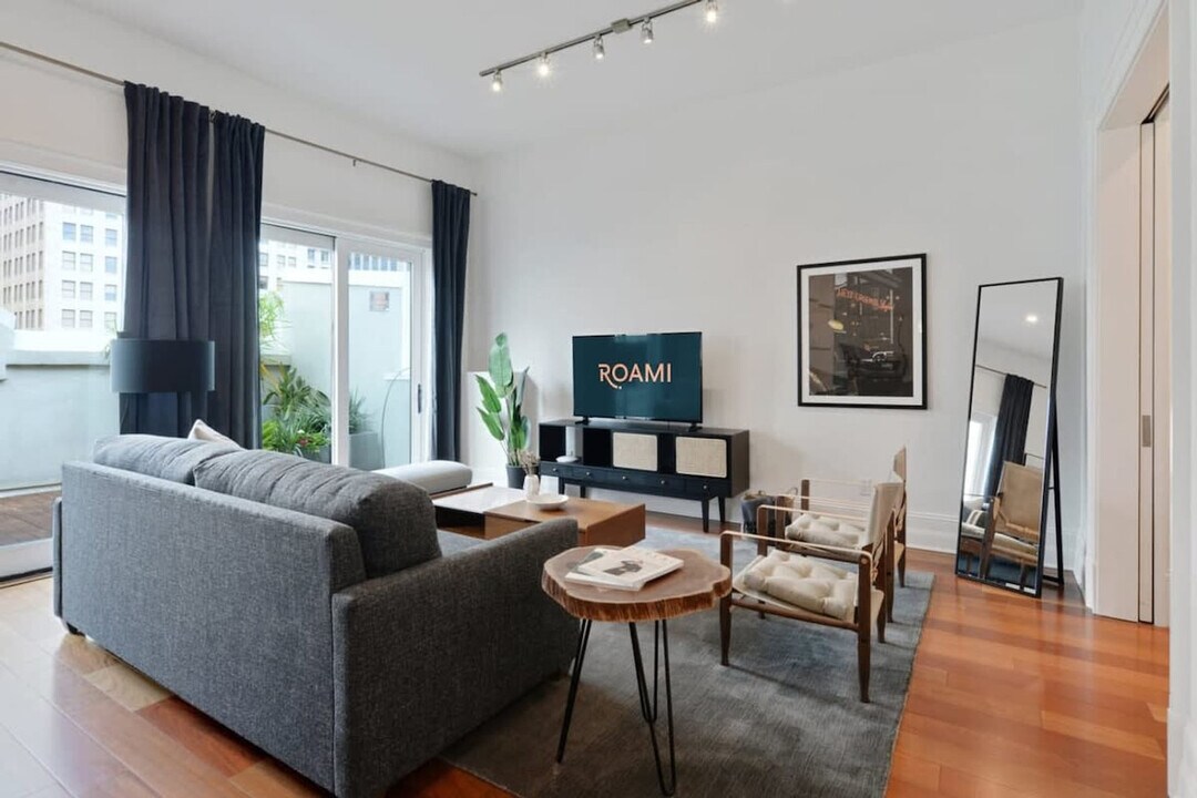 822 Perdido St in New Orleans, LA - Building Photo