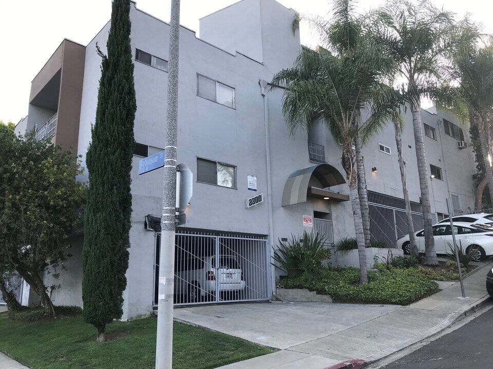 3300 Marathon St in Los Angeles, CA - Building Photo