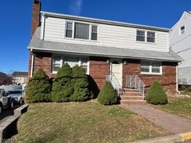 30 Garden Ave in Woodland Park, NJ - Building Photo