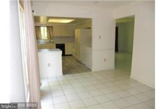 1509 Pickford Ln in Bowie, MD - Foto de edificio - Building Photo