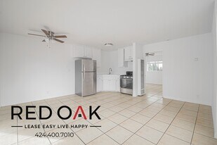 25108 Normandie Ave in Los Angeles, CA - Building Photo