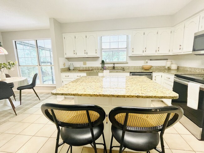 2807 Paces Ferry Rd S in Orange Park, FL - Building Photo - Building Photo