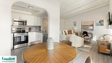 5272 Tamarus St in Las Vegas, NV - Building Photo - Building Photo