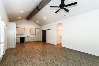 2513 111th St-Unit -B in Lubbock, TX - Building Photo - Building Photo