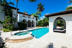 6220 SW 86th St in South Miami, FL - Building Photo