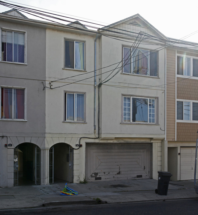 19 1st Ave in Daly City, CA - Building Photo - Building Photo