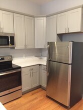 15 Newton St, Unit 2 in Boston, MA - Foto de edificio - Building Photo