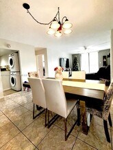 733 SE 1st Way in Deerfield Beach, FL - Building Photo - Building Photo