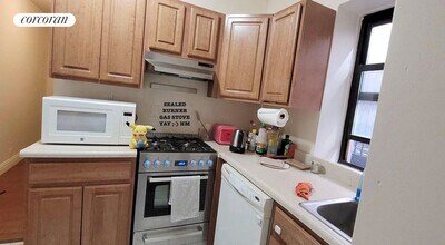 434 E 75th St in New York, NY - Building Photo - Building Photo