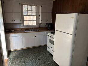 417 S Woodrow St in Columbia, SC - Foto de edificio - Building Photo