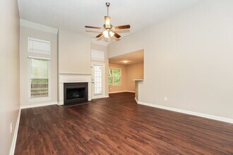 3868 Round Rock Dr in Nashville, TN - Building Photo - Building Photo