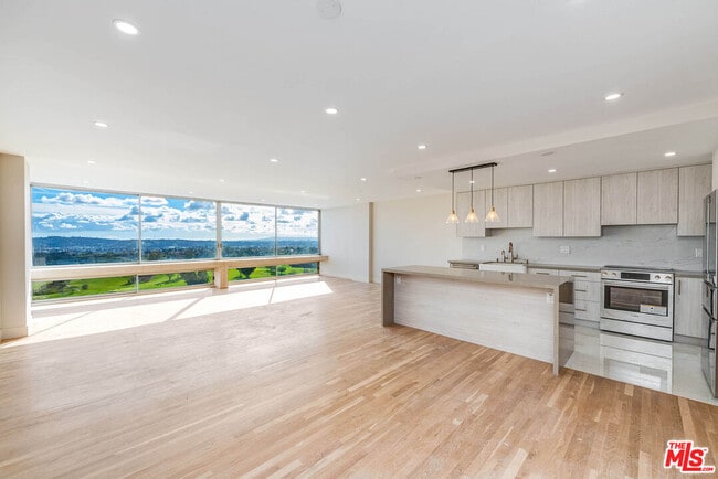 property at 2222 Ave of the Stars