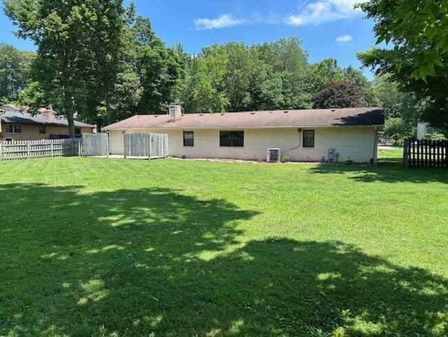 337 Honey Jane Dr in Dayton, OH - Building Photo - Building Photo