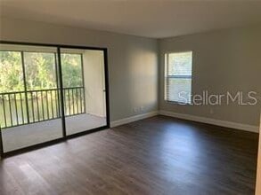 314 Palm Coast Pkwy NE in Palm Coast, FL - Building Photo - Building Photo