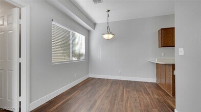 492 Parrot Beak St in Henderson, NV - Building Photo - Building Photo