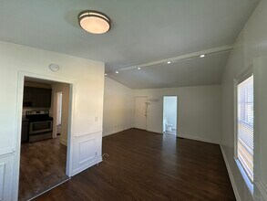 4236 39th Ave N in Birmingham, AL - Foto de edificio - Building Photo