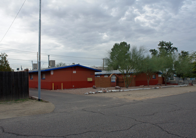 321 E Carol Ave in Phoenix, AZ - Building Photo - Building Photo