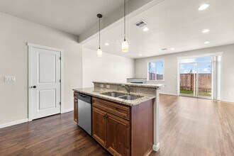 315 N 33rd Ct in Ridgefield, WA - Building Photo - Building Photo