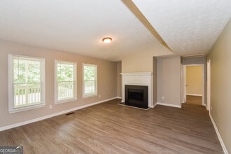 162 Poplar Point Dr in Carrollton, GA - Building Photo - Building Photo