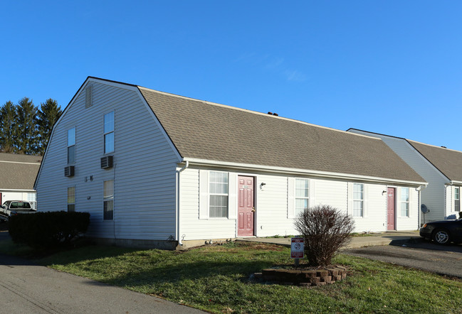 QC Apartments in Newark, OH - Building Photo - Building Photo