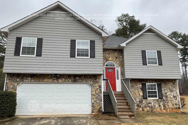 property at 195 River Trace Ct