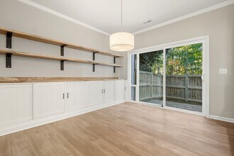 606 Walnut Woods Dr in Morrisville, NC - Building Photo - Building Photo