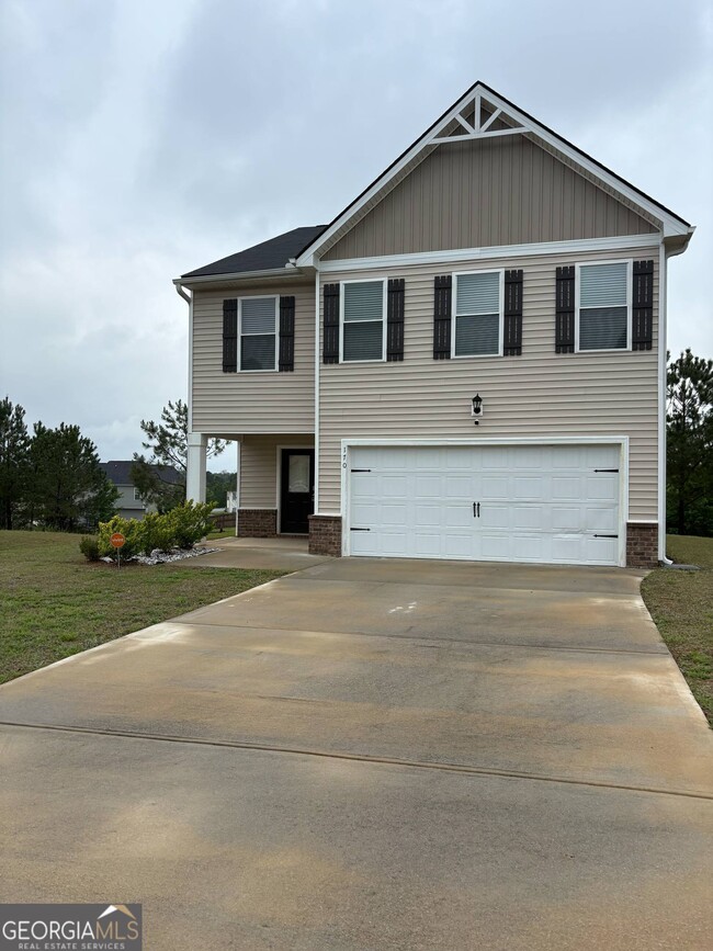 property at 170 Goodall Woods Dr