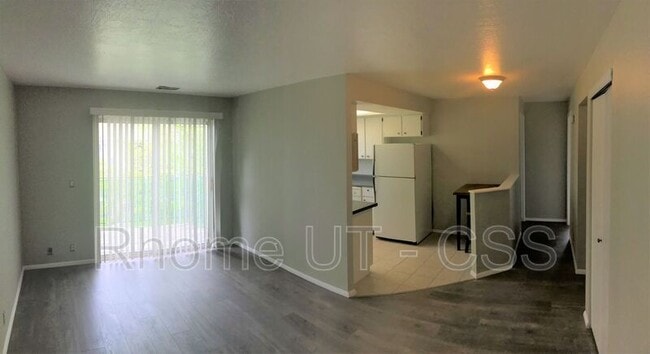 4633 S Quail Vis Cv in Millcreek, UT - Building Photo - Building Photo