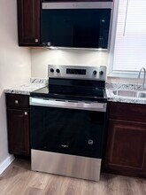 2741 Jones Ave, Unit B in Nashville, TN - Building Photo - Building Photo