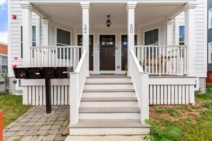 32 Cameron Ave in Somerville, MA - Building Photo