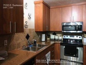 7003 Saranac St-Unit -#109 in San Diego, CA - Foto de edificio - Building Photo