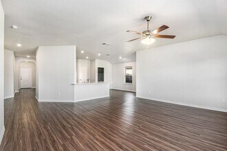 4108 Spur Trail Dr in Denton, TX - Building Photo - Building Photo