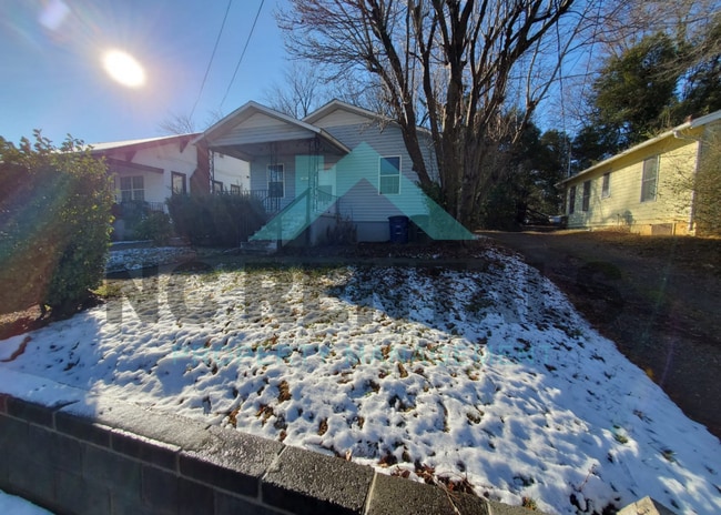 114 N Jackson Ave in Winston-Salem, NC - Building Photo - Building Photo