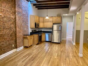 160 Steuben St in Jersey City, NJ - Building Photo - Building Photo