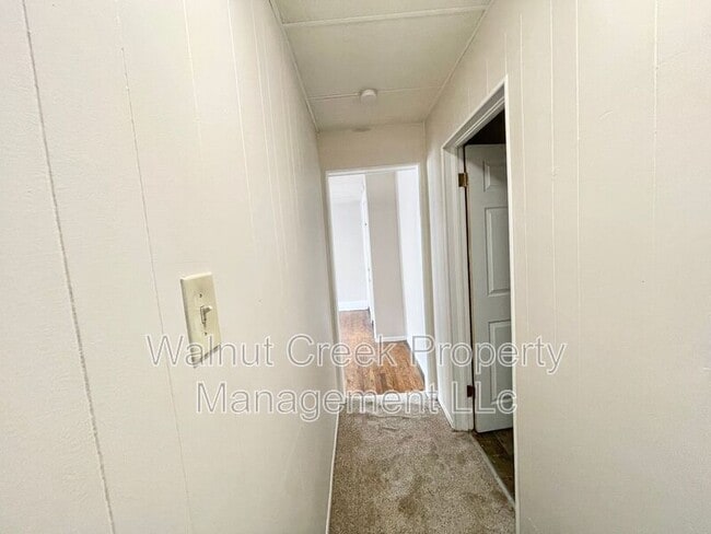 810 E Erie Ave in Lorain, OH - Building Photo - Building Photo