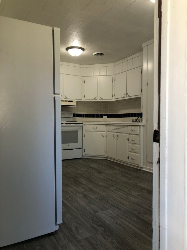 2506 Oriole Ln-Unit -2508 in Warsaw, IN - Foto de edificio - Building Photo